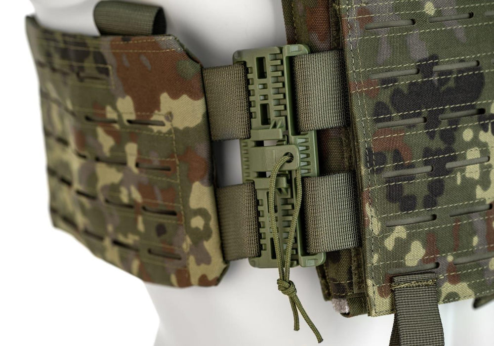 Invader Gear Reaper QRB Plate Carrier - Flecktarn