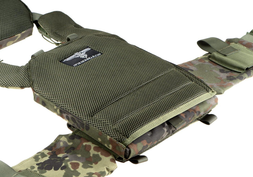 Invader Gear Reaper QRB Plate Carrier - Flecktarn